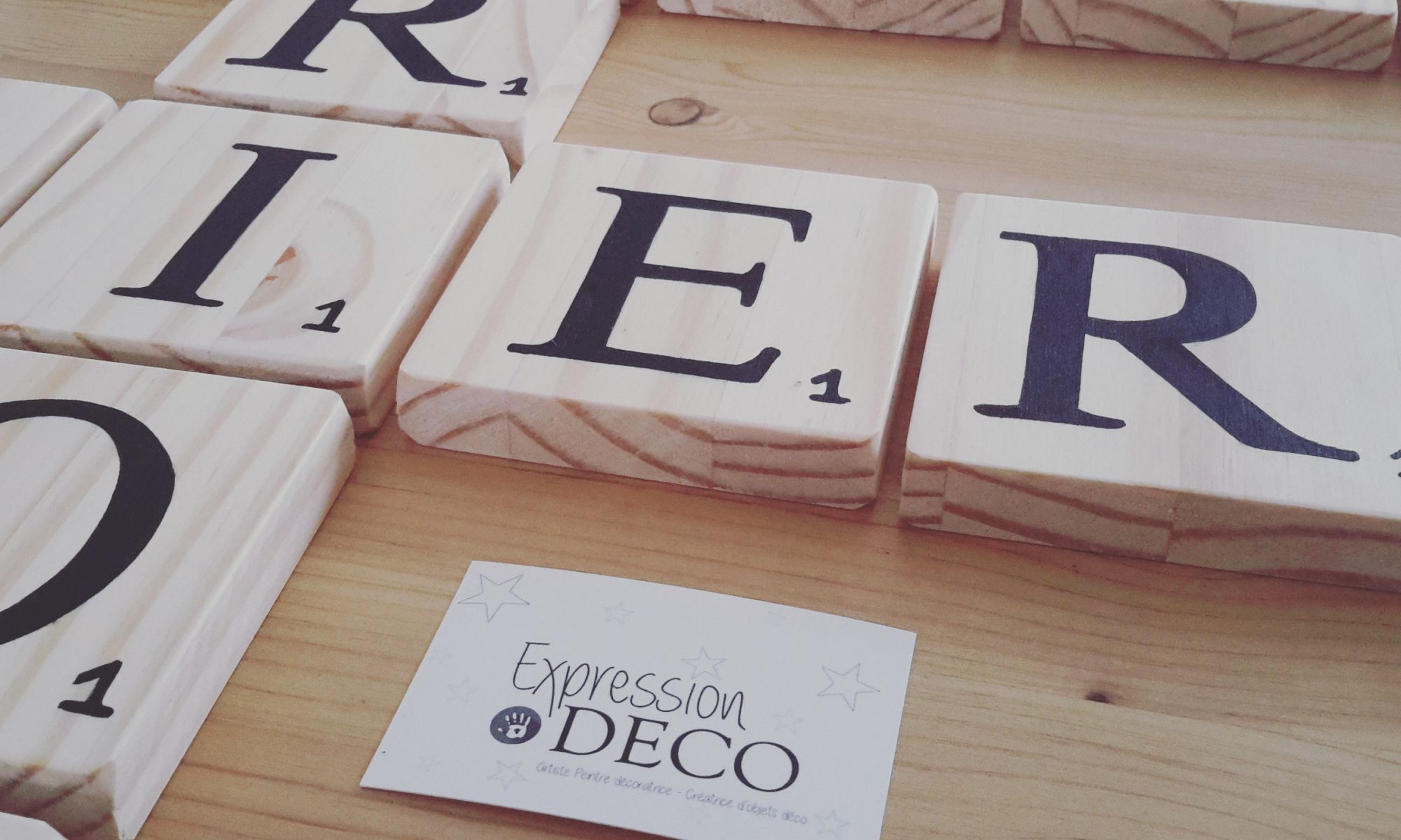 lettres scrabble bois naturel noir tnr