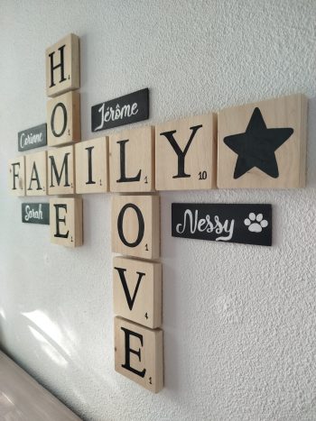 Composition lettres scrabble Family Home Love